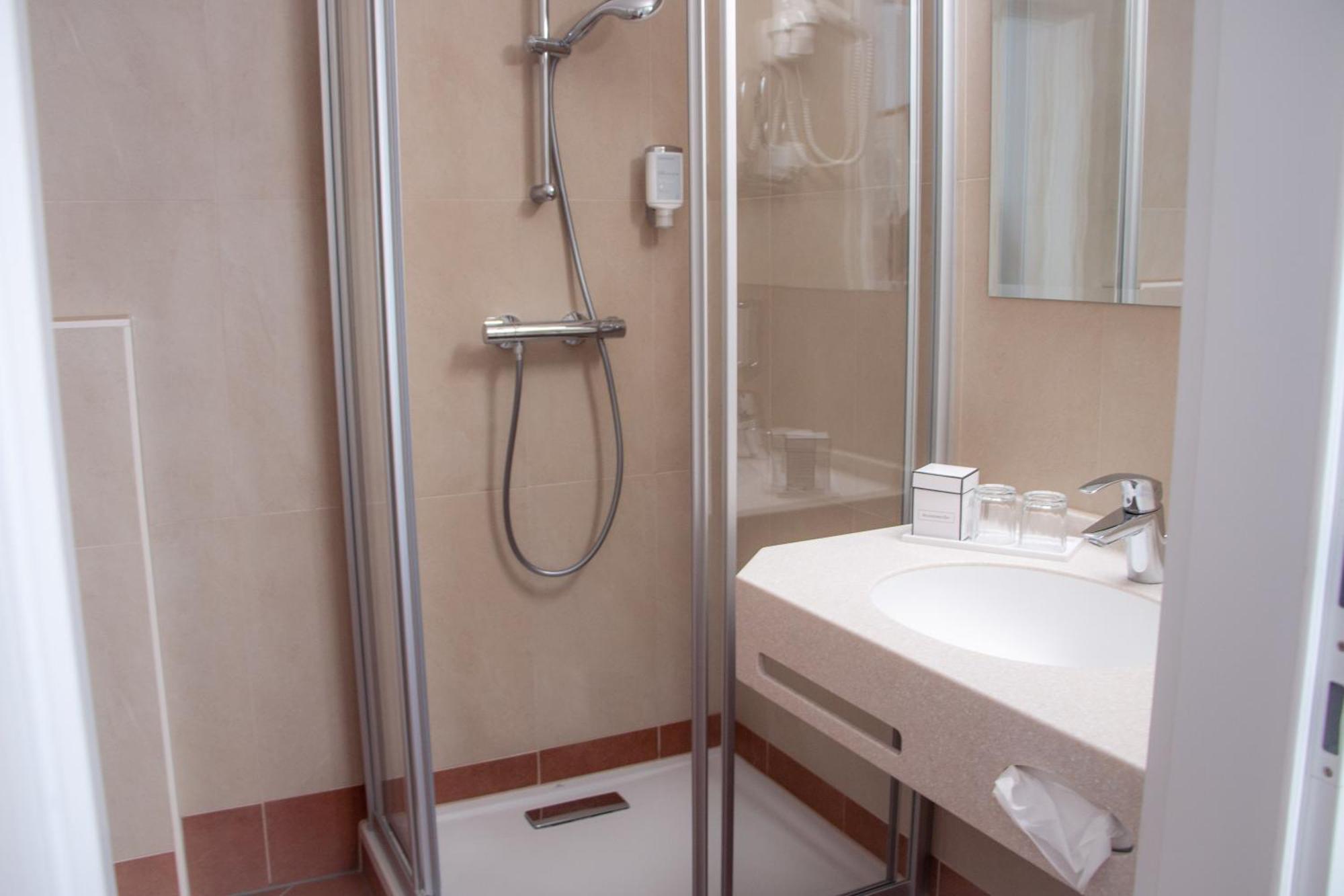 Superior Double Room,265244181:JPEG